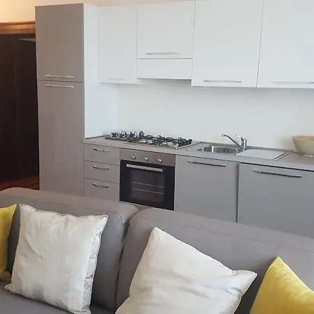 Casa Girardi بسكييرا ديل غاردا