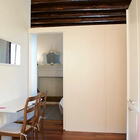 Casa Girardi Διαμέρισμα Πεσκιέρα ντελ Γκάρντα